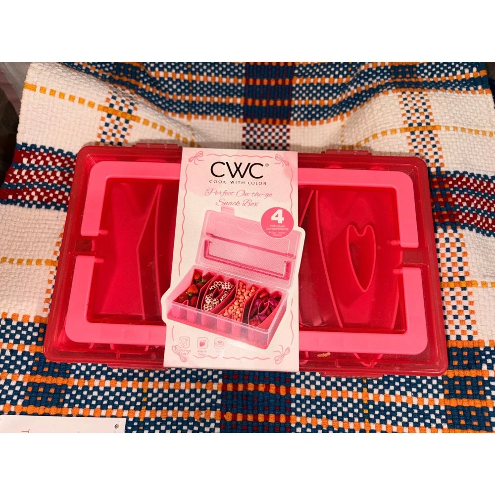 Cook With Color XOXO Snack Box 4 Compartment Pink Red Bento VDTG13 NEW